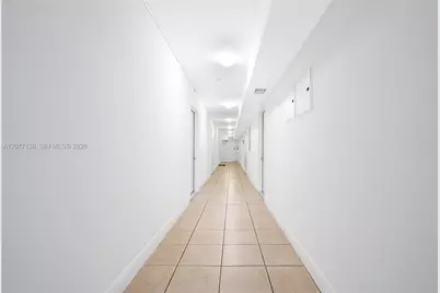 6971 Carlyle Ave #207, Miami Beach, FL 33141 - Photo 12