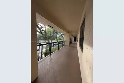 40 NW 76th Ave #205-1, Plantation, FL 33324 - Photo 4