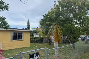 1001 S 27th Ave, Hollywood, FL 33020 - Photo 8