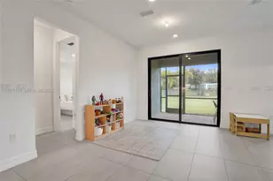 2357 Rollingwood Ct, Oakland Park, FL 33309 - Photo 24
