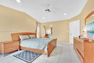 8021 SW 158th Pl, Miami, FL 33193 - Photo 24
