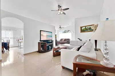 8021 SW 158th Pl, Miami, FL 33193 - Photo 28