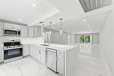 3304 Aruba Way #A2, Coconut Creek, FL 33066 - Photo 2