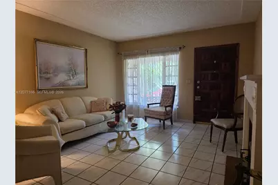 3070 NW 6th St, Miami, FL 33125 - Photo 6
