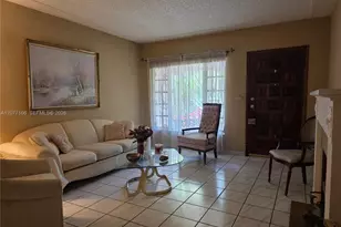 3070 NW 6th St, Miami, FL 33125 - Photo 6