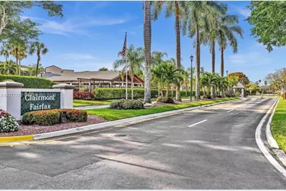 10847 W Clairmont Cir #302, Tamarac, FL 33321 - Photo 2