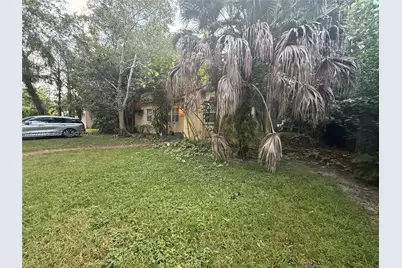 9313 NW 2nd Pl, Miami Shores, FL 33150 - Photo 4