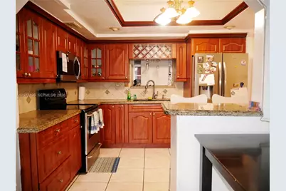 2955 NW 102nd St, Miami, FL 33147 - Photo 12