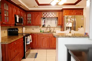 2955 NW 102nd St, Miami, FL 33147 - Photo 12
