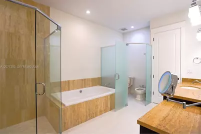 530 Valencia Ave #3, Coral Gables, FL 33134 - Photo 30