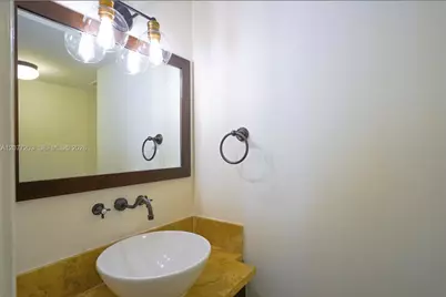530 Valencia Ave #3, Coral Gables, FL 33134 - Photo 16