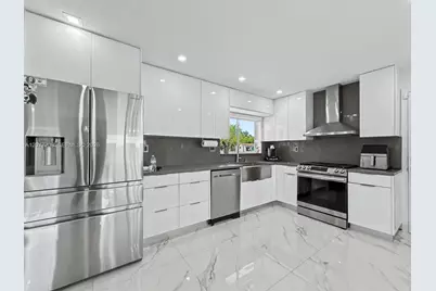 14111 SW 75th St, Miami, FL 33183 - Photo 12