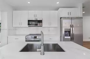 2839 Mayo St, Hollywood, FL 33020 - Photo 10