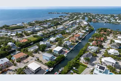 211 S Anglers Dr S, Marathon, FL 33050 - Photo 34