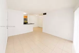 15630 SW 80th St, Miami, FL 33193 - Photo 4