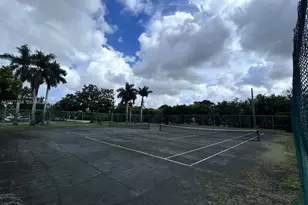 1525 Lake Crystal Dr, West Palm Beach, FL 33411 - Photo 16
