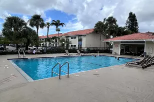 1525 Lake Crystal Dr, West Palm Beach, FL 33411 - Photo 14