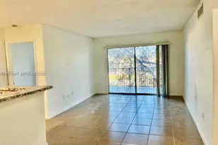 15221 SW 80th St, Miami, FL 33193 - Photo 6