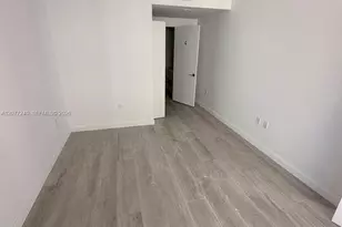 55 SW 9th St, Miami, FL 33130 - Photo 14