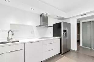 19380 Collins Ave, Sunny Isles Beach, FL 33160 - Photo 2
