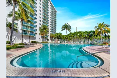 19380 Collins Ave #905, Sunny Isles Beach, FL 33160 - Photo 16