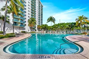 19380 Collins Ave, Sunny Isles Beach, FL 33160 - Photo 16