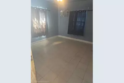 1021 NW 28th St, Miami, FL 33127 - Photo 6