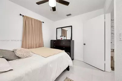 2420 NW 22nd Rd #0, Fort Lauderdale, FL 33311 - Photo 20