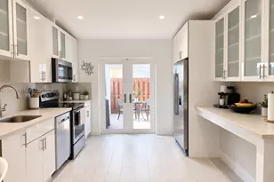 7560 NW 173rd Ln, Hialeah, FL 33015 - Photo 2