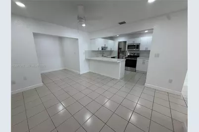 9986 SW 2nd St, Miami, FL 33174 - Photo 4