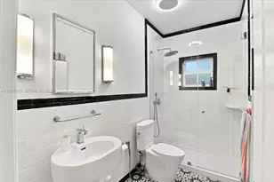 6473 Sunset Dr, South Miami, FL 33143 - Photo 10