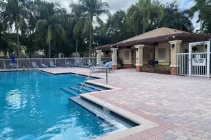 4218 Vineyard Cir, Weston, FL 33332 - Photo 14