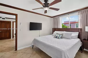1060 NW 7th St, Miami, FL 33136 - Photo 12
