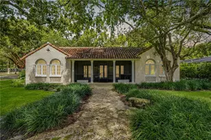 665 N Greenway Dr, Coral Gables, FL 33134 - Photo 1