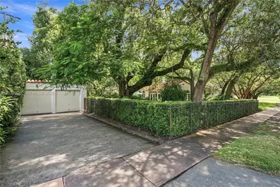 665 N Greenway Dr, Coral Gables, FL 33134 - Photo 14