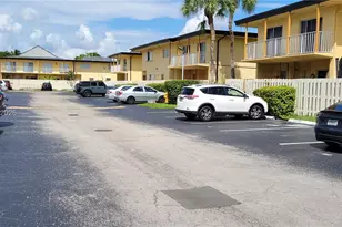 8310 SW 154th Ave, Miami, FL 33193 - Photo 2
