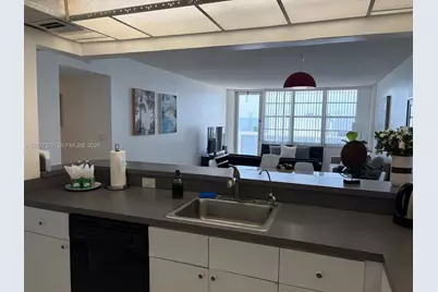 3725 S Ocean Dr #1517, Hollywood, FL 33019 - Photo 6