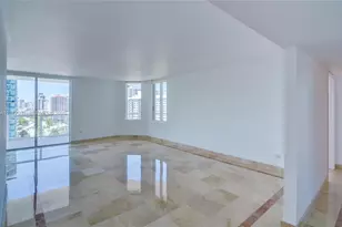 5900 Collins Ave, Miami Beach, FL 33140 - Photo 6
