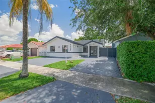 5923 SW 147th Pl, Miami, FL 33193 - Photo 2