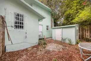 2952 Louise St, Coconut Grove, FL 33133 - Photo 8