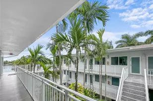 2430 NE 135th St, North Miami, FL 33181 - Photo 18