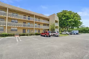 5961 NW 61st Ave, Tamarac, FL 33319 - Photo 38
