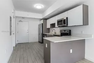 321 NE 26th St, Miami, FL 33137 - Photo 8