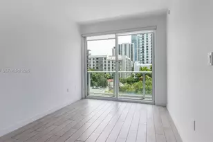321 NE 26th St, Miami, FL 33137 - Photo 2
