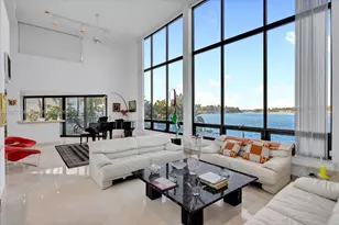 279 N Hibiscus Dr, Miami Beach, FL 33139 - Photo 28