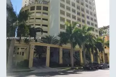 170 SE 14th St #1502, Miami, FL 33131 - Photo 2