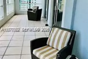 170 SE 14th St, Miami, FL 33131 - Photo 8