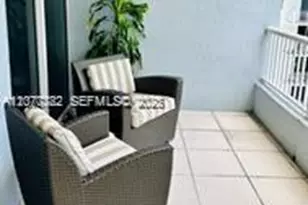 170 SE 14th St, Miami, FL 33131 - Photo 6