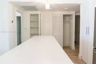 19390 Collins Ave, Sunny Isles Beach, FL 33160 - Photo 8