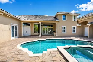 13727 NW 18th St, Pembroke Pines, FL 33028 - Photo 2